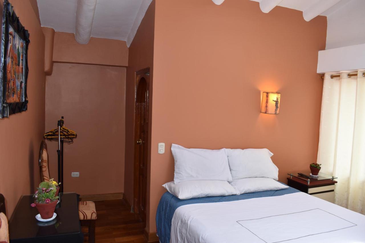 Hostal Puma'S House Куско Екстер'єр фото